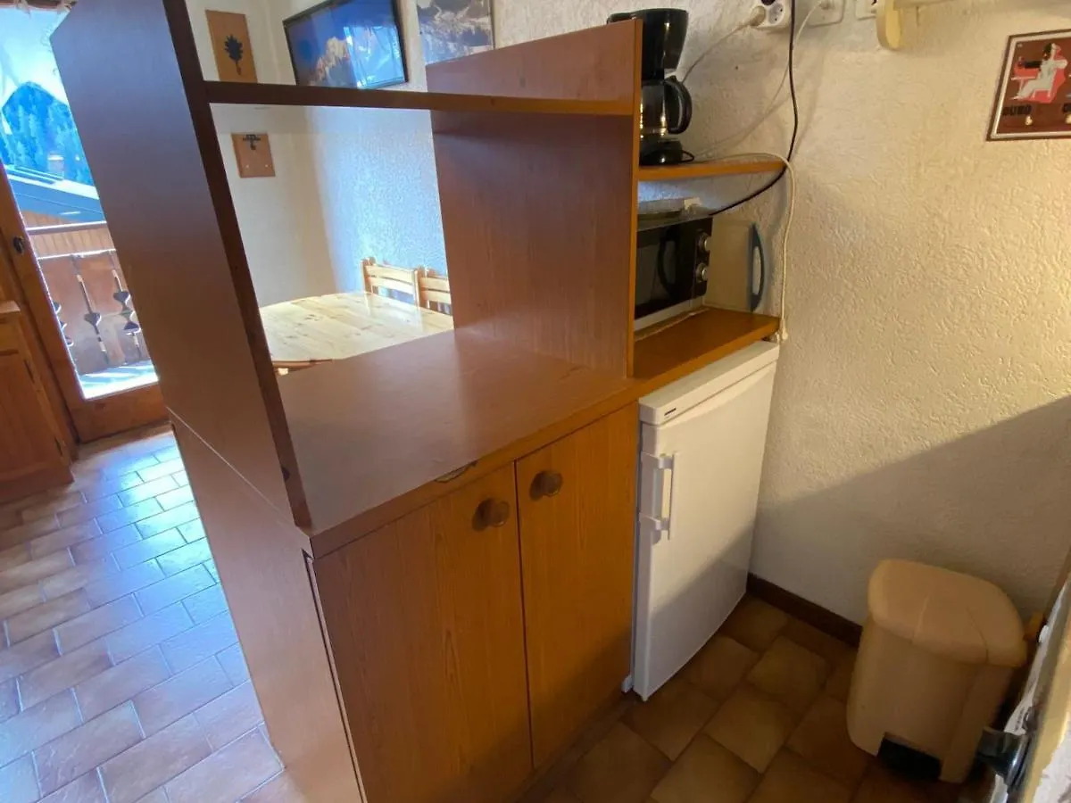 Chaleureux Studio Avec Balcon Sud/Ouest A 500M Du Centre, Parking Et A Deux Pas Des Remontees! - Fr-1-693-54 Chatel Apartment