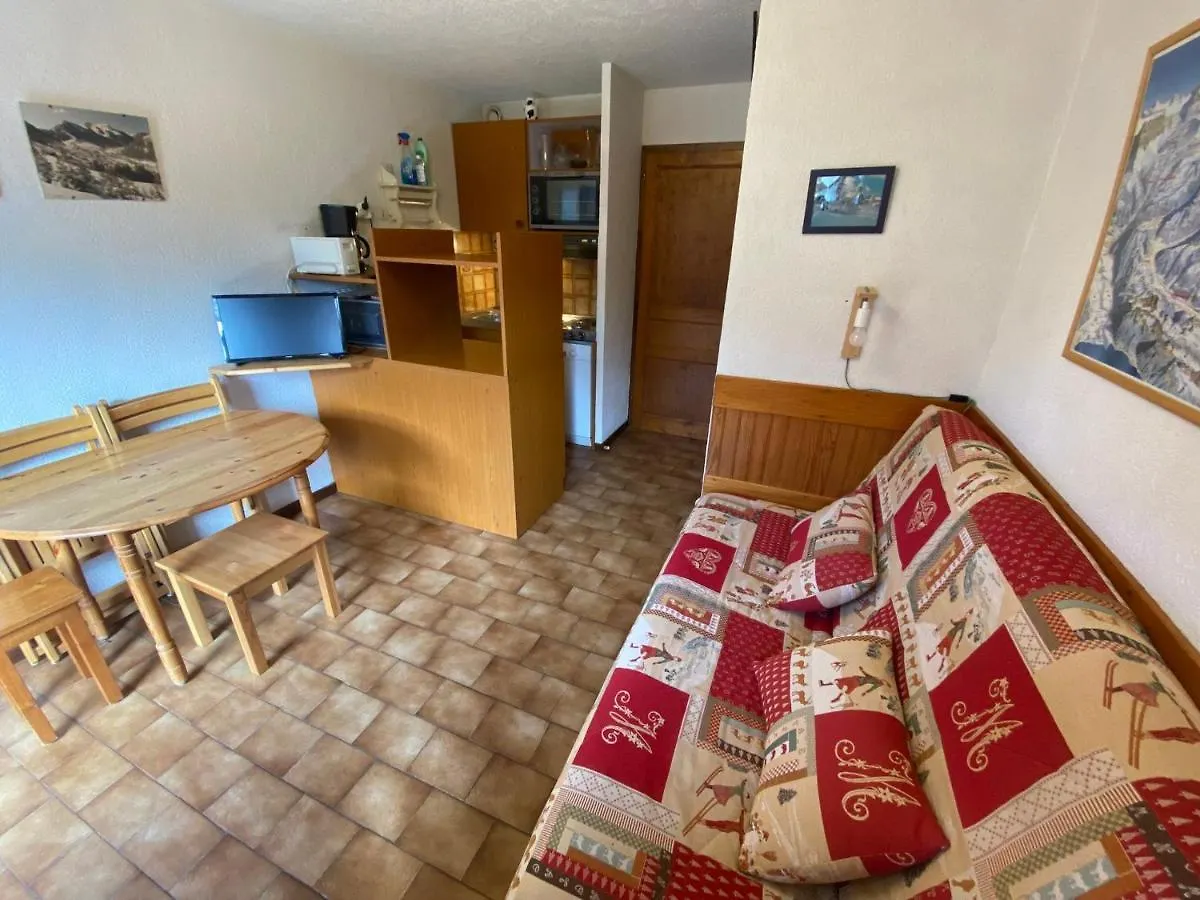 Apartment Chaleureux Studio Avec Balcon Sud/Ouest A 500M Du Centre, Parking Et A Deux Pas Des Remontees! - Fr-1-693-54 Chatel