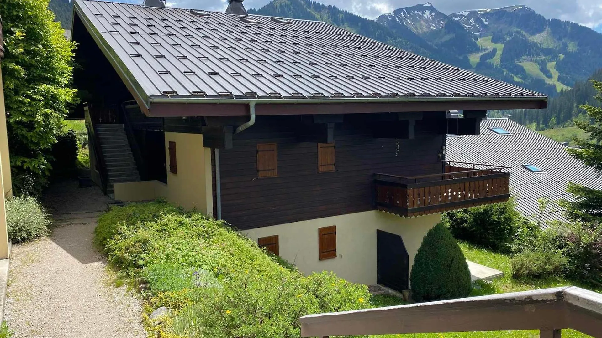 Chaleureux Studio Avec Balcon Sud/Ouest A 500M Du Centre, Parking Et A Deux Pas Des Remontees! - Fr-1-693-54 Chatel France
